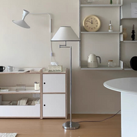 Lampadaire Bras Oscillant Coréen