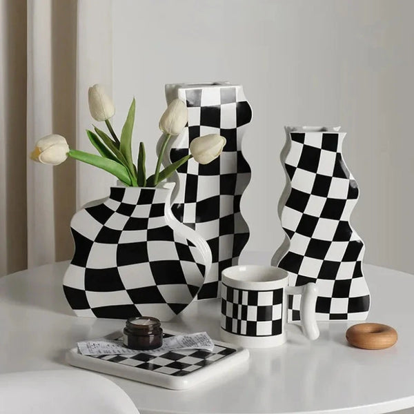 Vase Damier Noir et Blanc