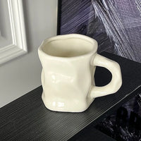 Mug Moderne Effet Sculpté