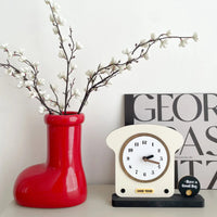 Vase en Forme de Botte Rouge