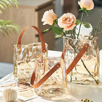 Vase en Verre Sangle en Cuir